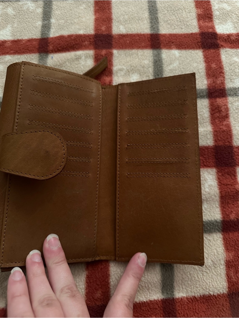 SCOUT leather CoTan Leather Tote & Wallet Set - Picture 5 of 6